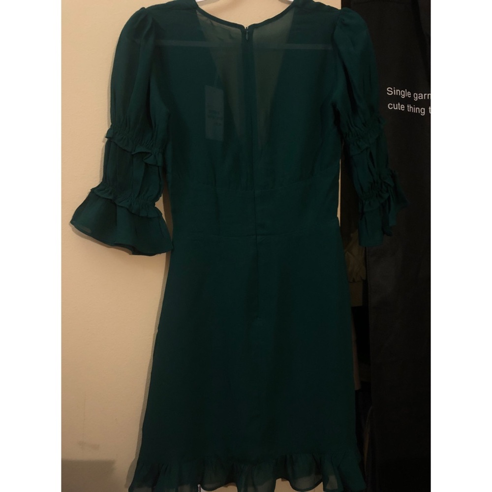 Reformation Laurelei Dress in Emerald - Picture 8 of 8